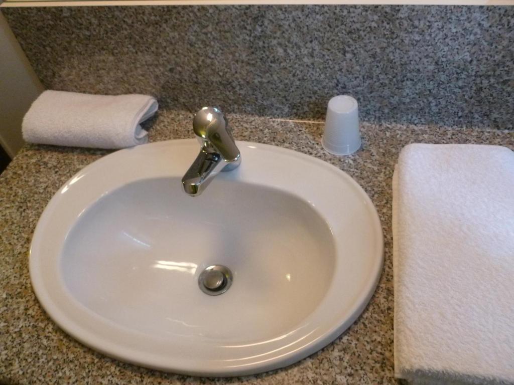Hotel Beausejour Toulouse Room photo